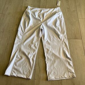 Willit women crop leggings size XL